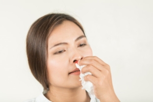 5 Effective Home Remedies to Stop Nose Bleeding